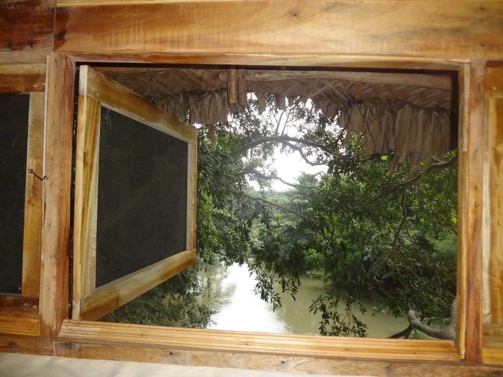 Вилла Kumbuk Tree House Тиссамахарама Номер фото