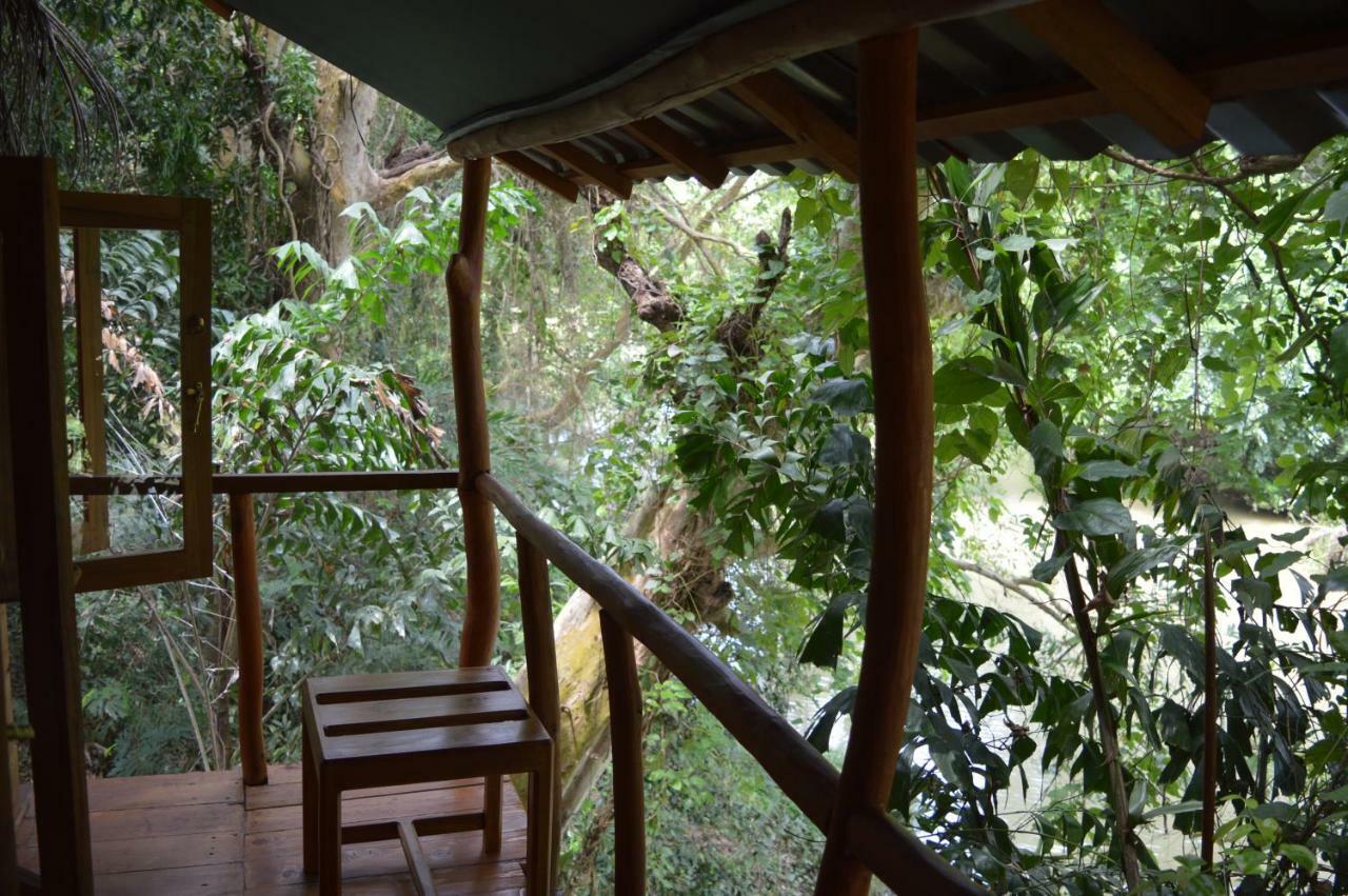 Вилла Kumbuk Tree House Тиссамахарама Экстерьер фото